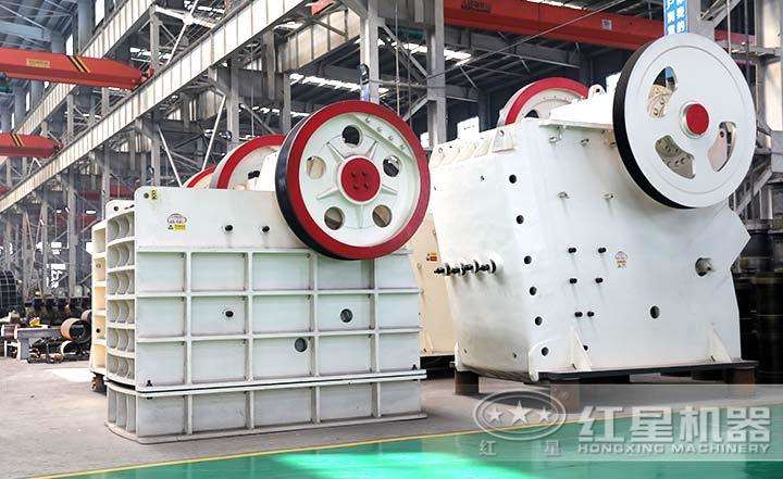 1060系列顎破機，時產(chǎn)量110-390噸