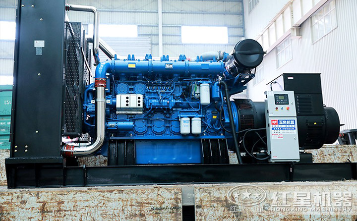 PE1200\*1500顎破機(jī)配大功率電機(jī)，動力足，現(xiàn)場作業(yè)更效能高 